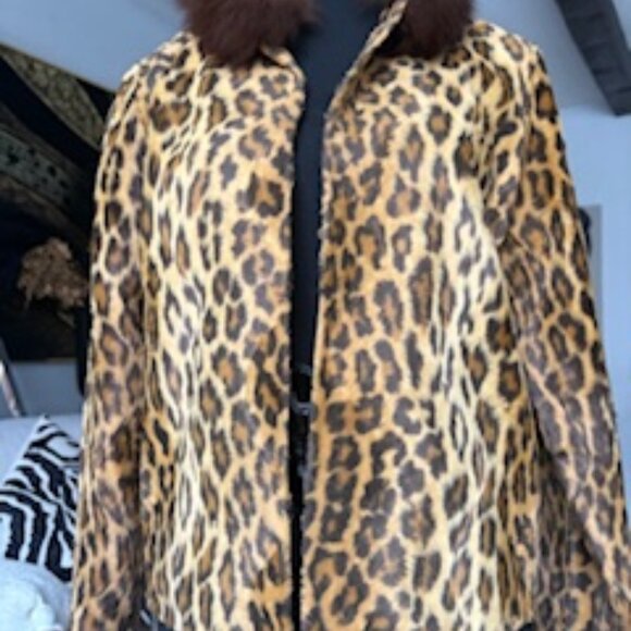 Faux Fur short jacket with fur collar & cuffs - Picture 1 of 13